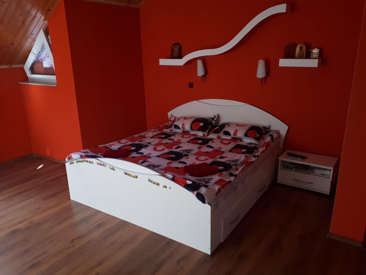 Casa De Vacanta Paraul Rece Εξωτερικό φωτογραφία